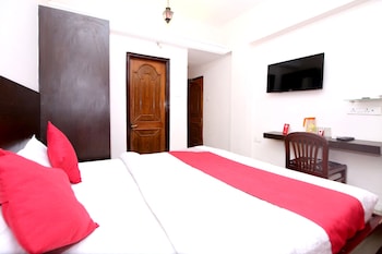 oyo 9305 hotel dwarika inn