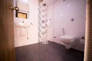 hotel plaza heights