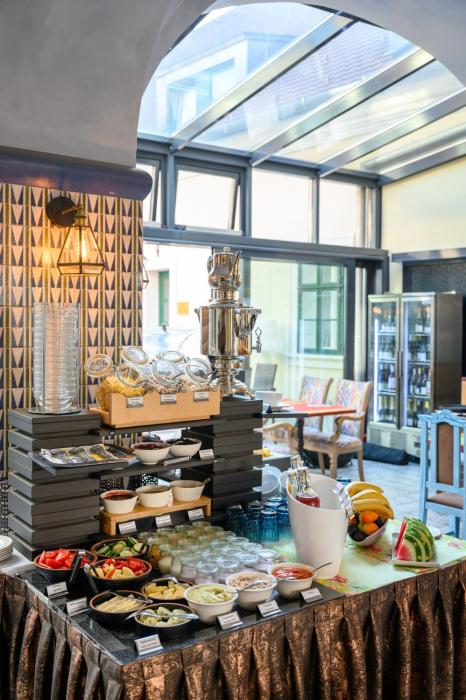 maison bistro and hotel