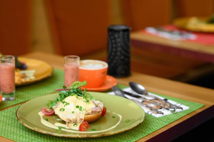 maison bistro and hotel