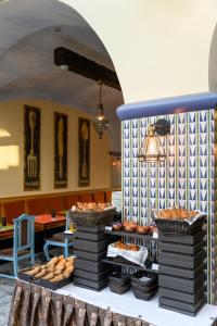 maison bistro and hotel