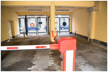 arpad bridge apartments