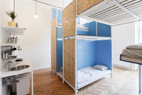 Avenue Hostel,Budapest City Centre>>Budapest,2 star