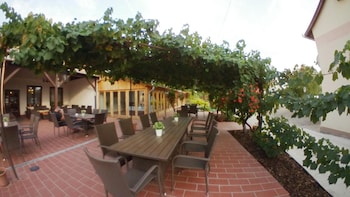 forro fogado and bauer bistro