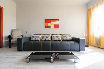 adagio hostel basilica