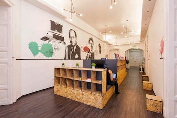 adagio hostel basilica