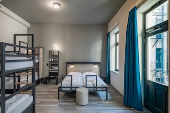 aando budapest city hostel