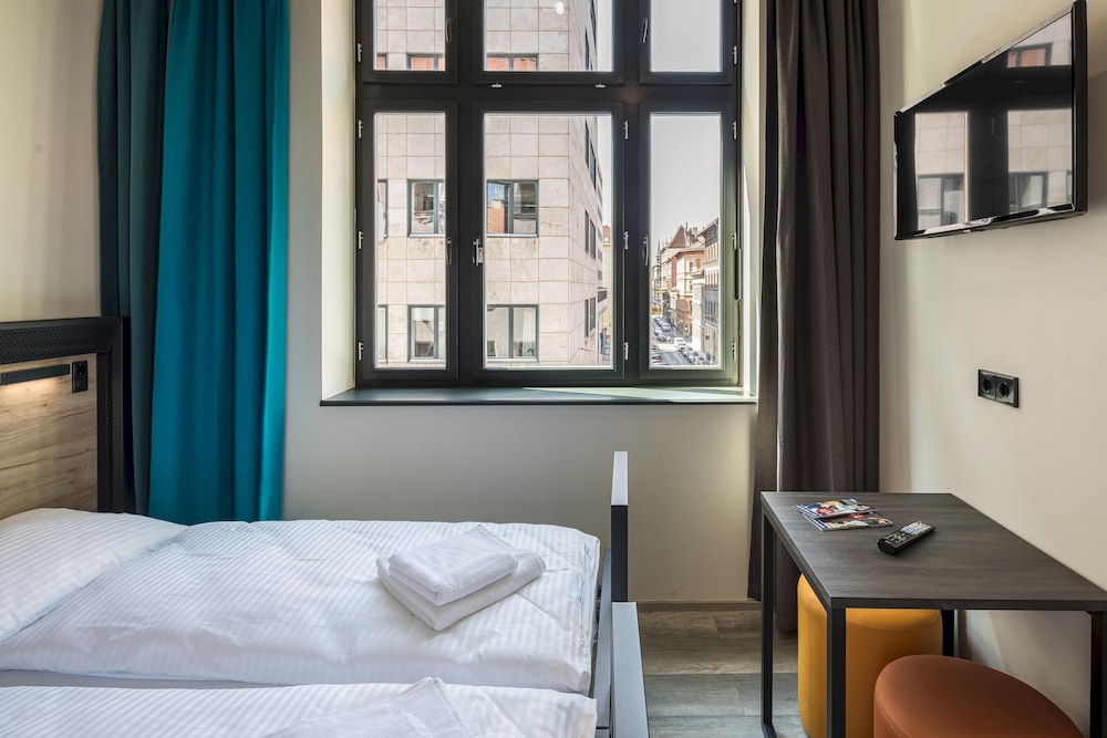 aando budapest city hostel