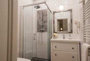 serenity boutique budapest