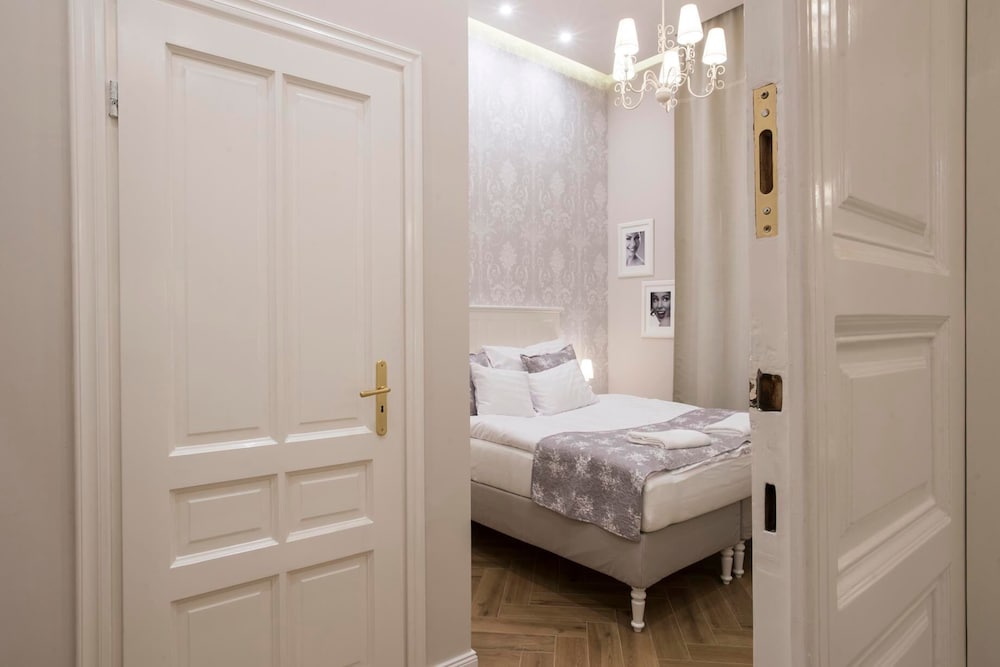 serenity boutique budapest