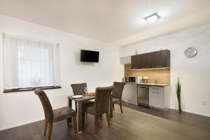 paulay downtown apartments