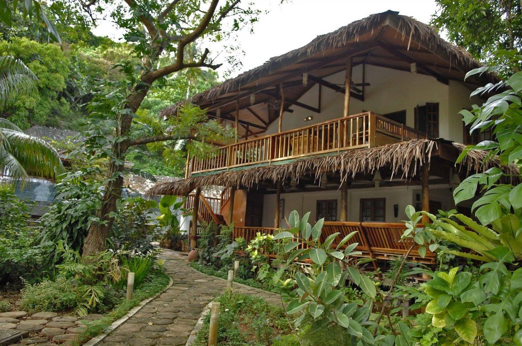 the strand boracay