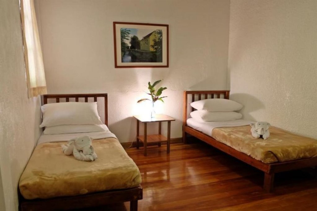 The Strand Boracay,Boracay>>Balabag,3 star