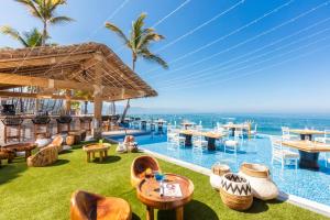 Playa Los Arcos Hotel Beach Resort & Spa,Near Los Muertos Pier,4 star