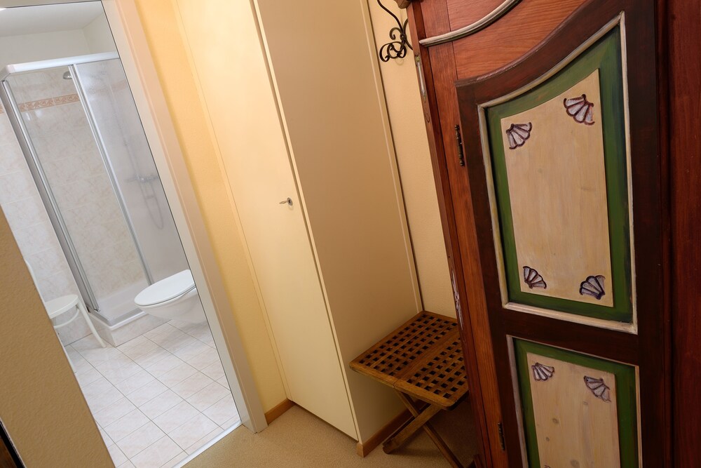 hotel soazza