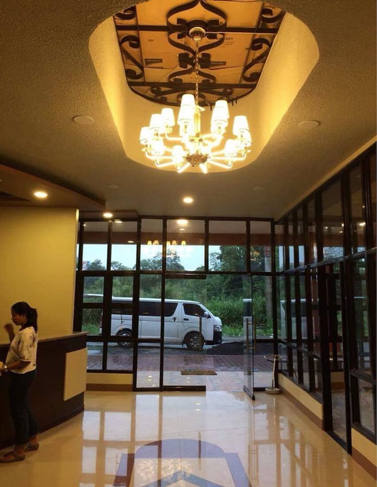 elizabeth hotel
