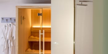 Antoperla Luxury Hotel & Spa,Megalochori>>Fira,5 star
