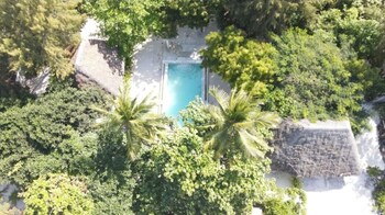 garden beach bungalows