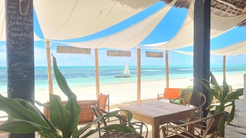 garden beach bungalows