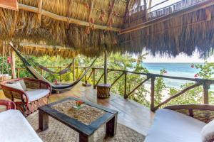 Casitas Maraika,Cabo Corrientes>>Boca De Tomatlan,3 star