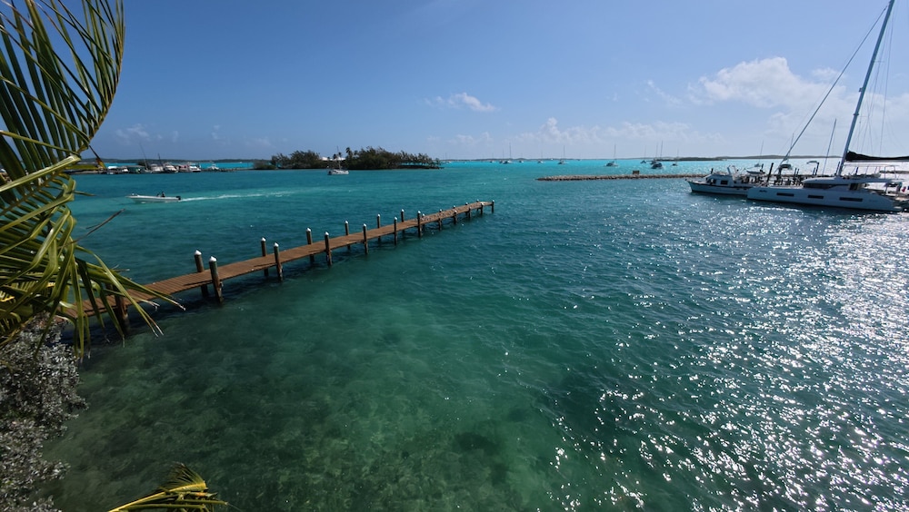 exuma yacht club resort and marina limited