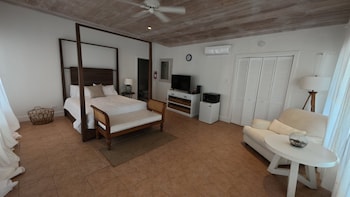 exuma yacht club resort and marina limited