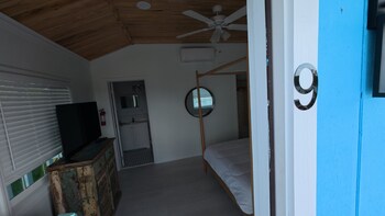 exuma yacht club resort and marina limited