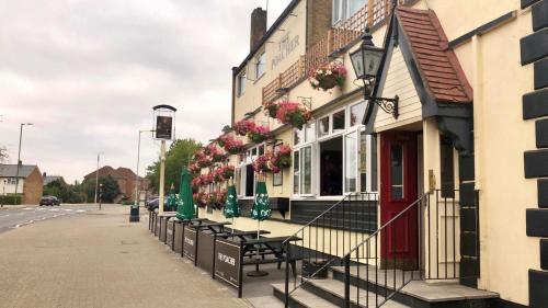 The Poacher,Stevenage>>Hertfordshire,3 star