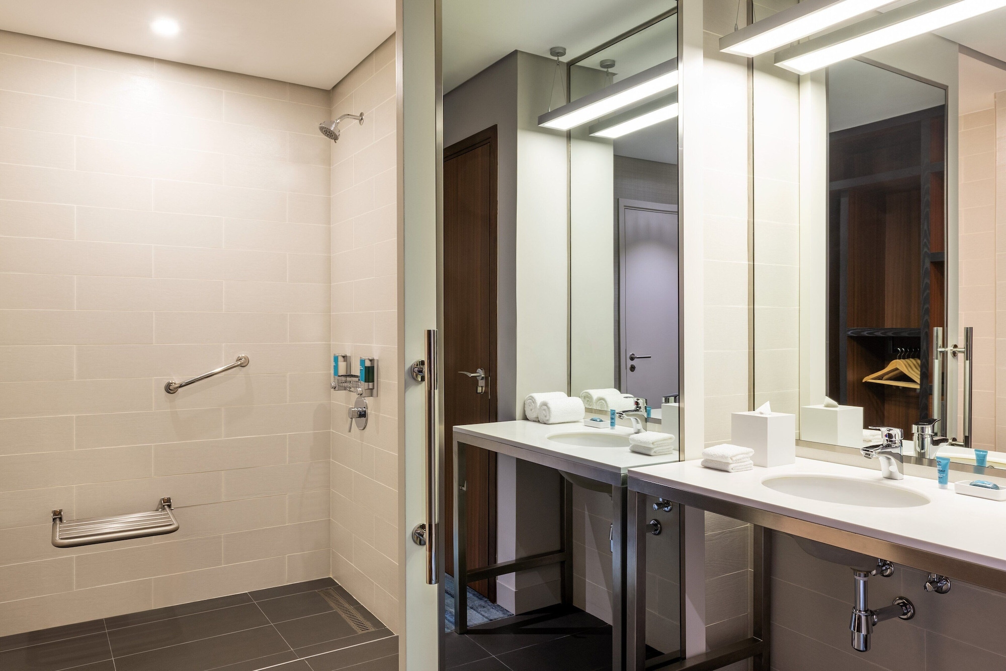 aloft dubai south