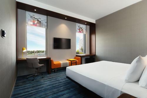 aloft dubai south