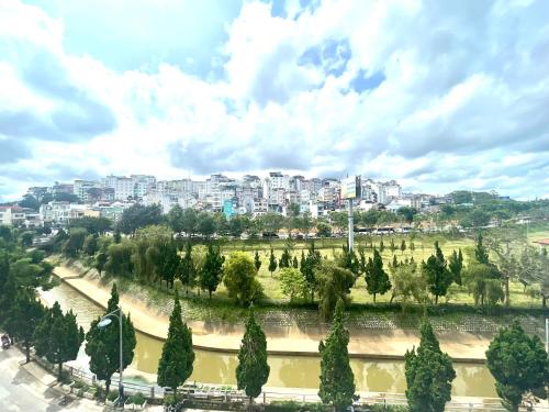 phuong vy luxury hotel