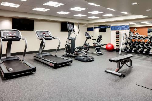 hampton inn dubuque