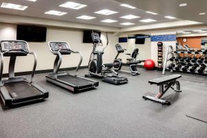 hampton inn dubuque