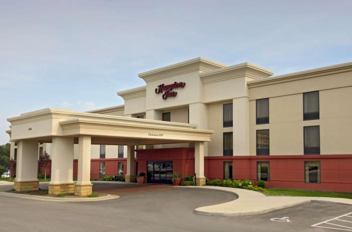 hampton inn dubuque