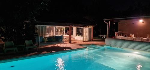 la villa des violettes