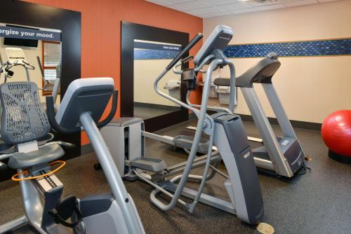 hampton inn and suites albuquerque coors road