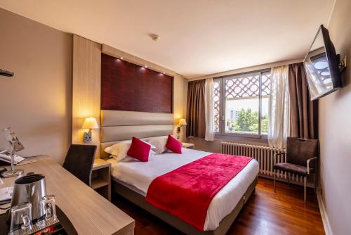 hotel les trois roses grenoble meylan