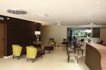 hotel les trois roses grenoble meylan