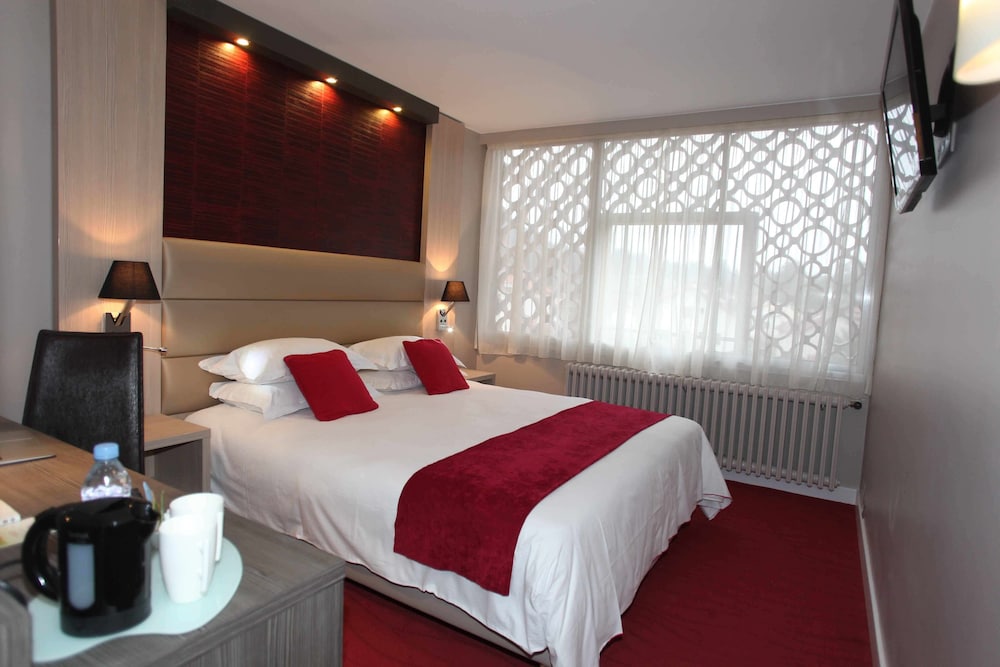 hotel les trois roses grenoble meylan