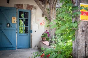 les huguets