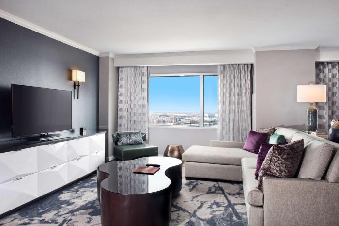 hilton baltimore inner harbor