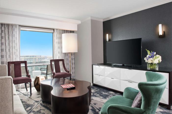 hilton baltimore inner harbor