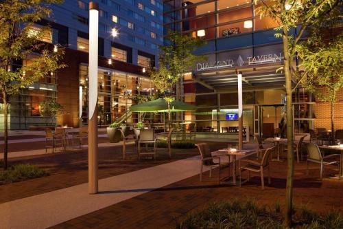 hilton baltimore inner harbor