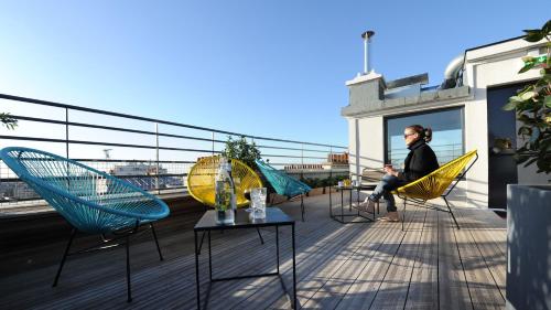 the people paris belleville ex les piaules hostel