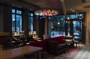 the people paris belleville ex les piaules hostel