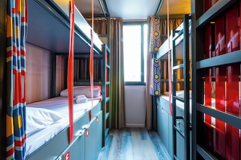 the people paris belleville ex les piaules hostel