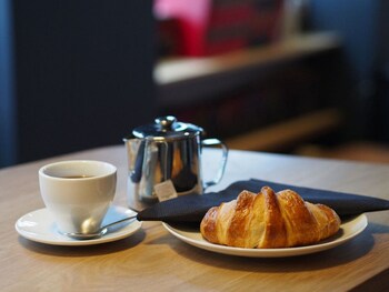 the people paris belleville ex les piaules hostel