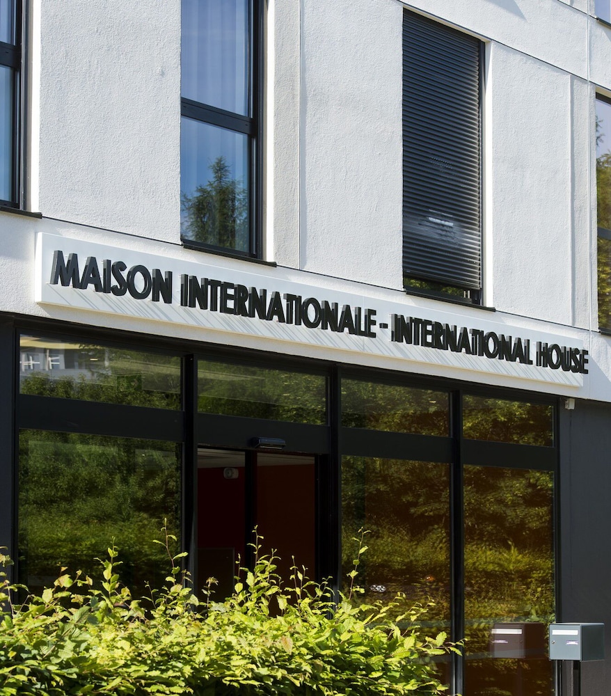 adonis dijon maison internationale