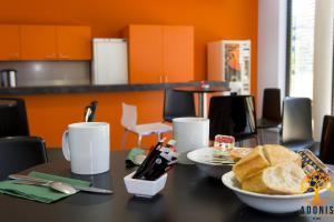 adonis dijon maison internationale