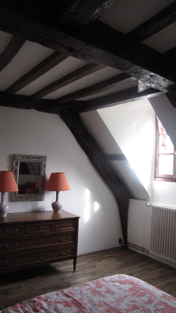 saint jouan des guerets